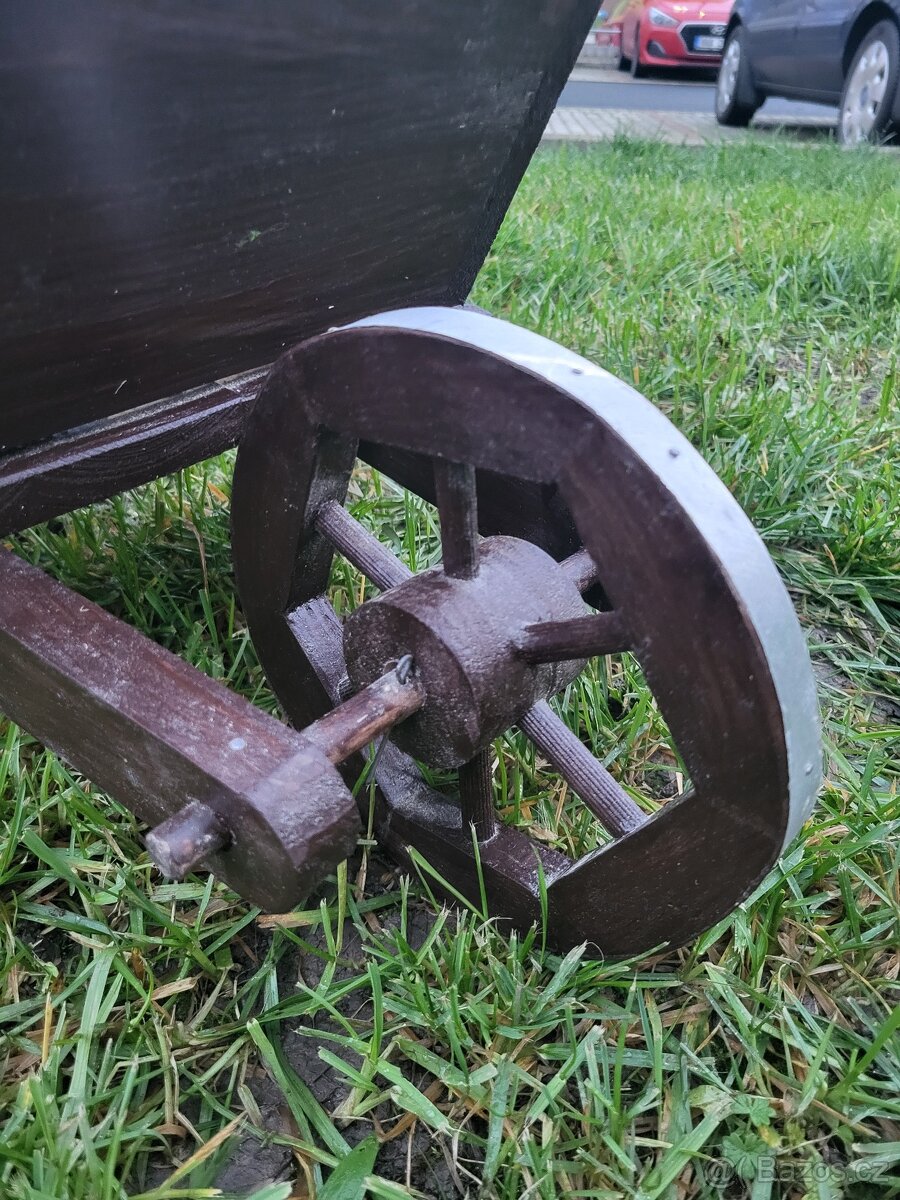 Zahradní trakař - nový - 2