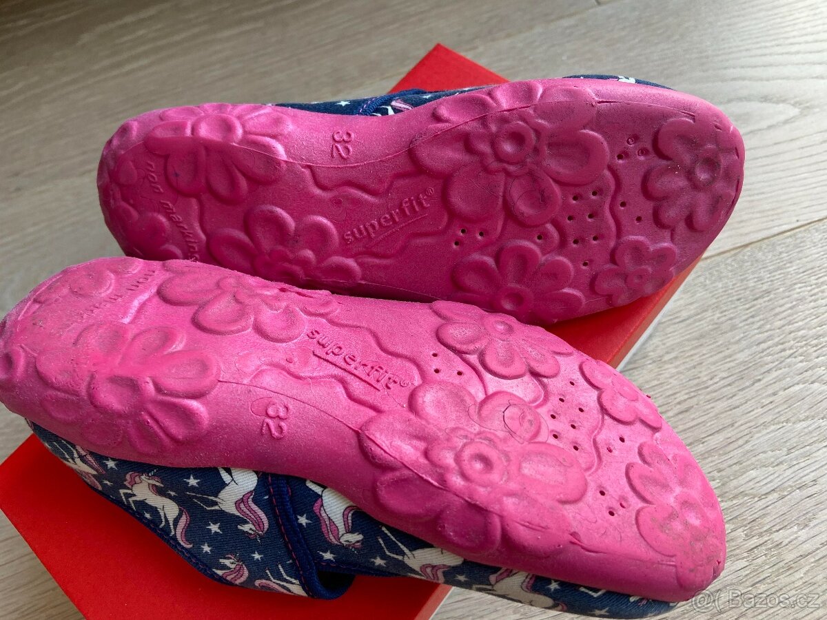 SUPERFIT dívčí papuče vel. 32 - 2