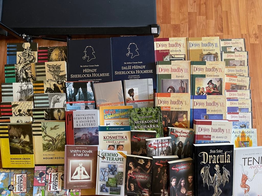 Winterhouse,Kniha stínů,Sukuba,Trosečníci z Vlaštovky atd - 2