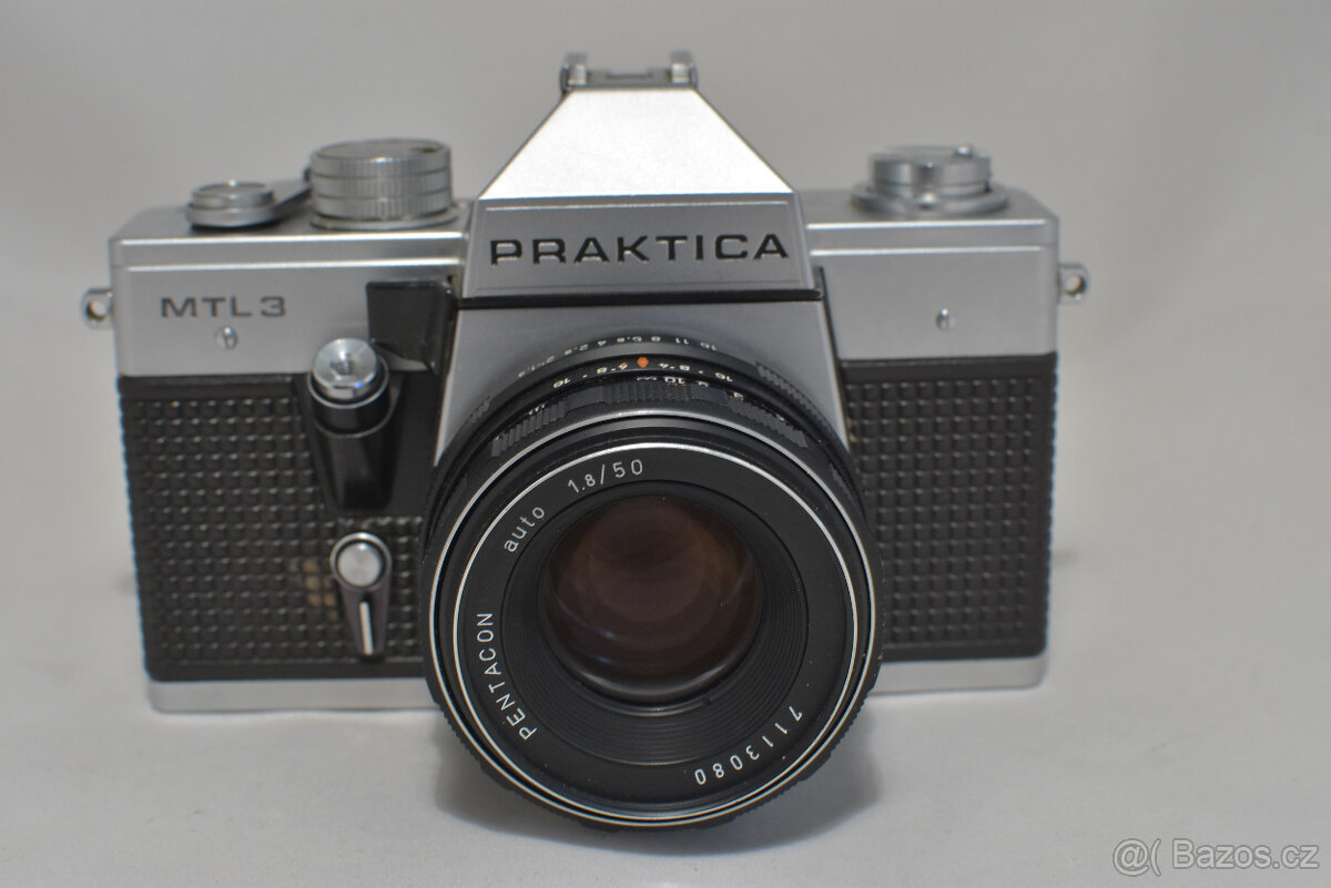 PRAKTICA MTL 3 + PENTACON 50/1,8 + PŘÍSLUŠENSTVÍ. - 2