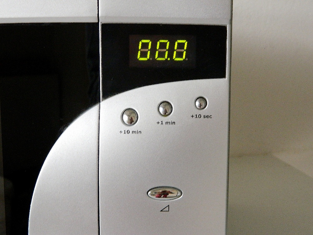 Mikrovlnka ELECTROLUX 800W - 2