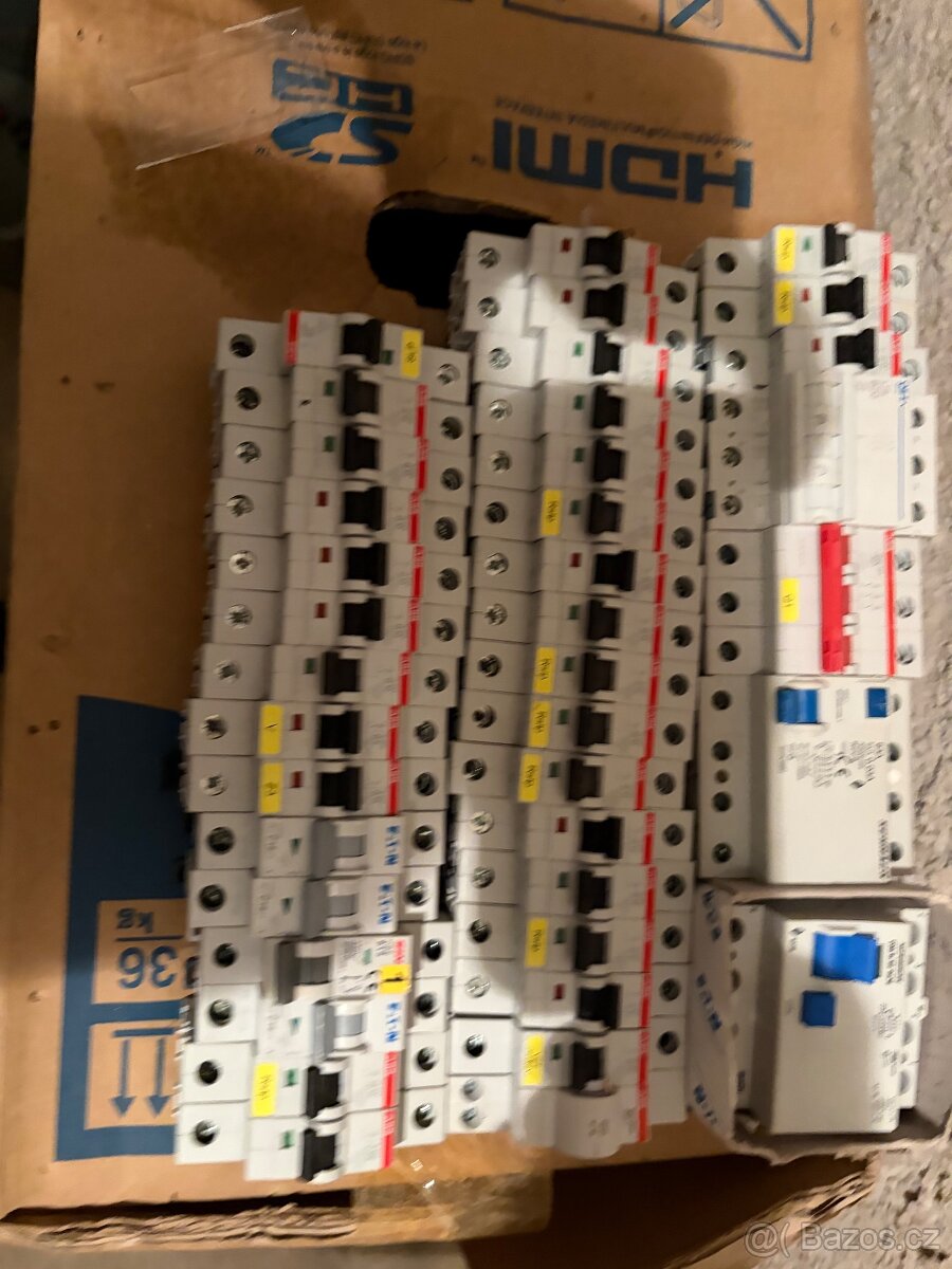 Jističe,chrániče,vypinace - 2