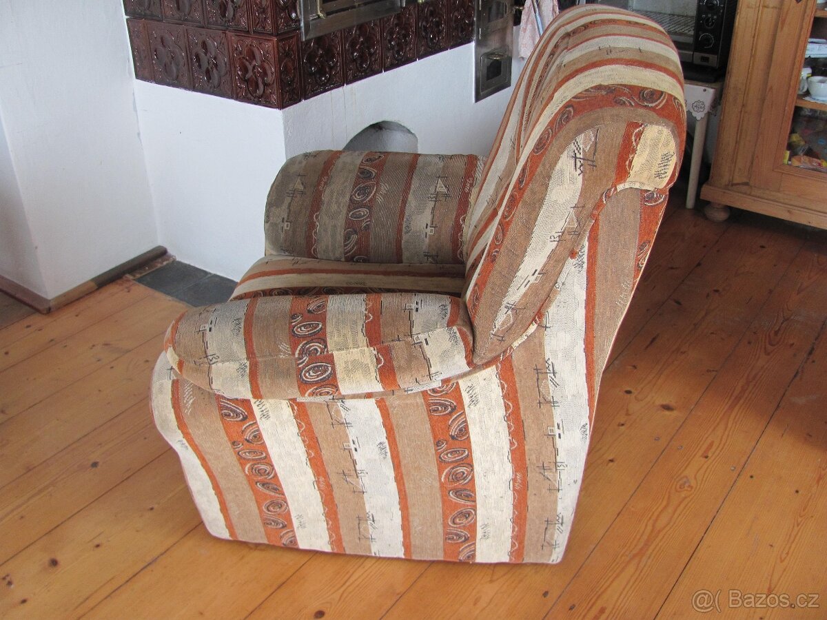 Křeslo - 2