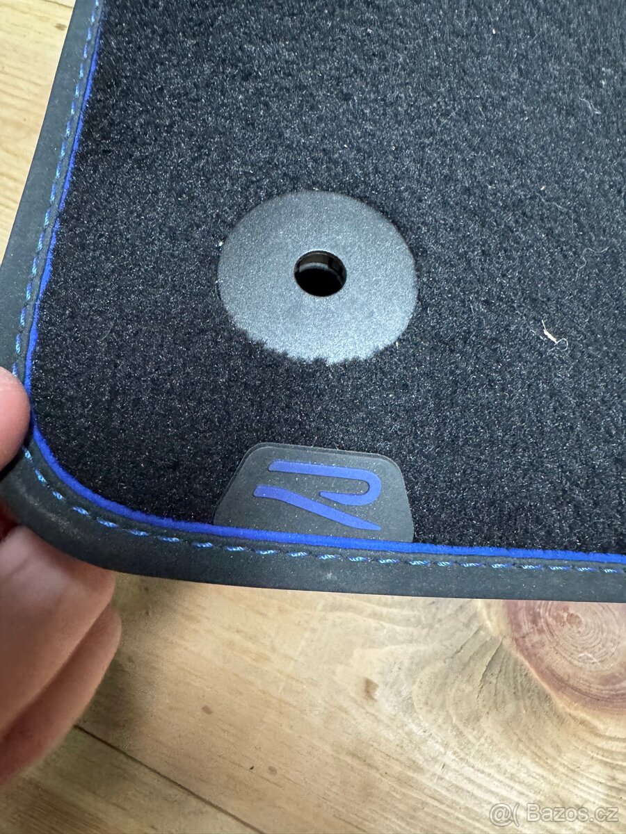 2ks koberečky golf - 2