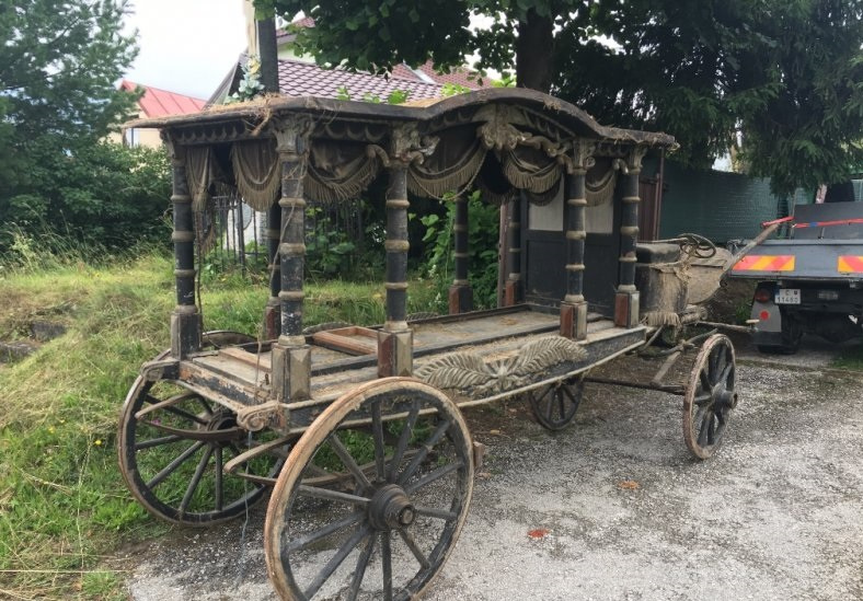 Pohřební kočár - 2