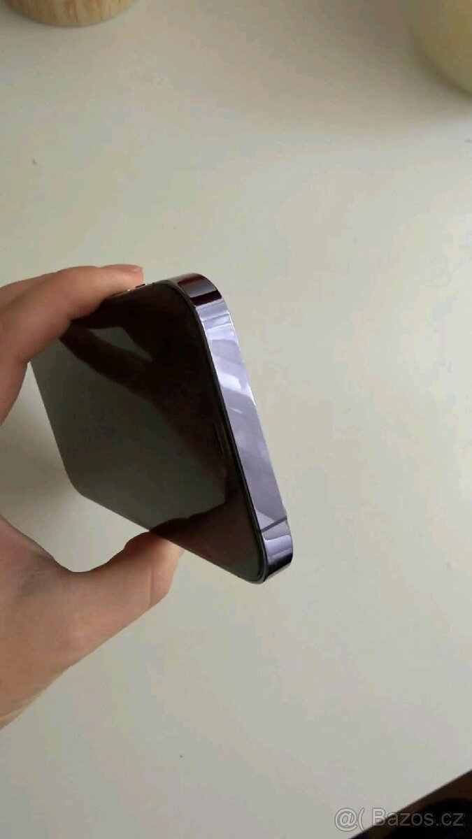 iPhone 14 Pro (256 GB) - 2