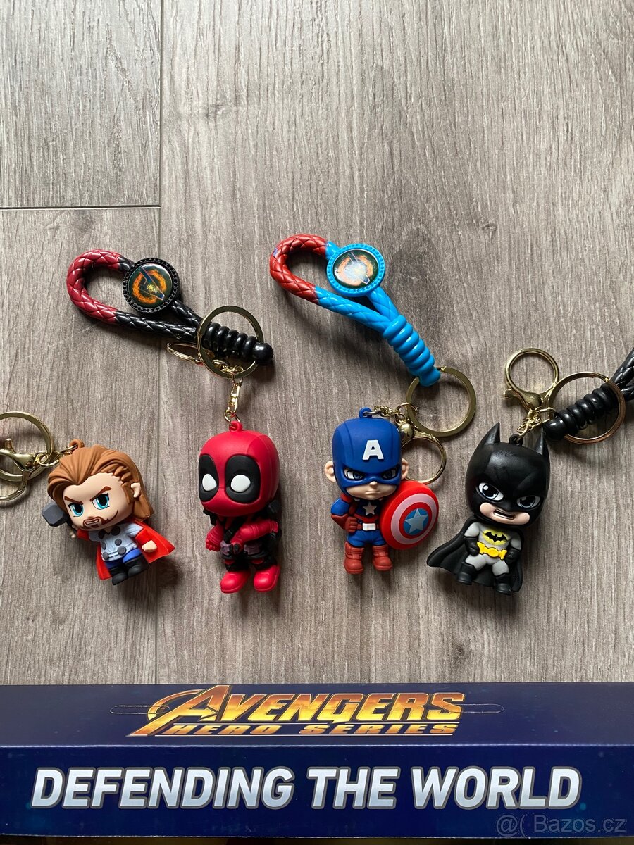 Avengers postavičky + klíčenky - 2
