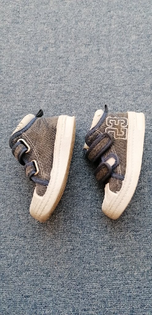 Lehké tenisky značky Protetika vel.23 - 2