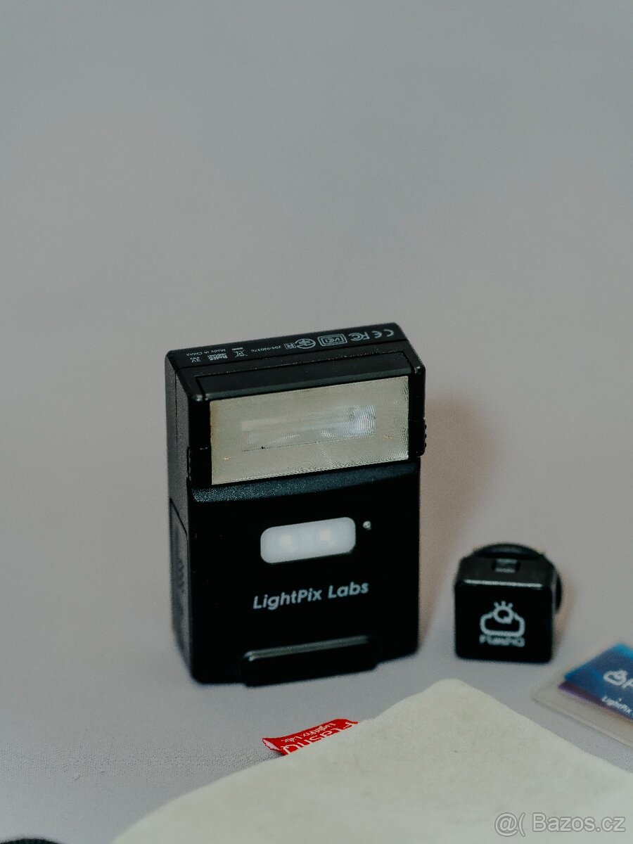 Mini blesk LightPix Labs FlashQ Q20II - 2