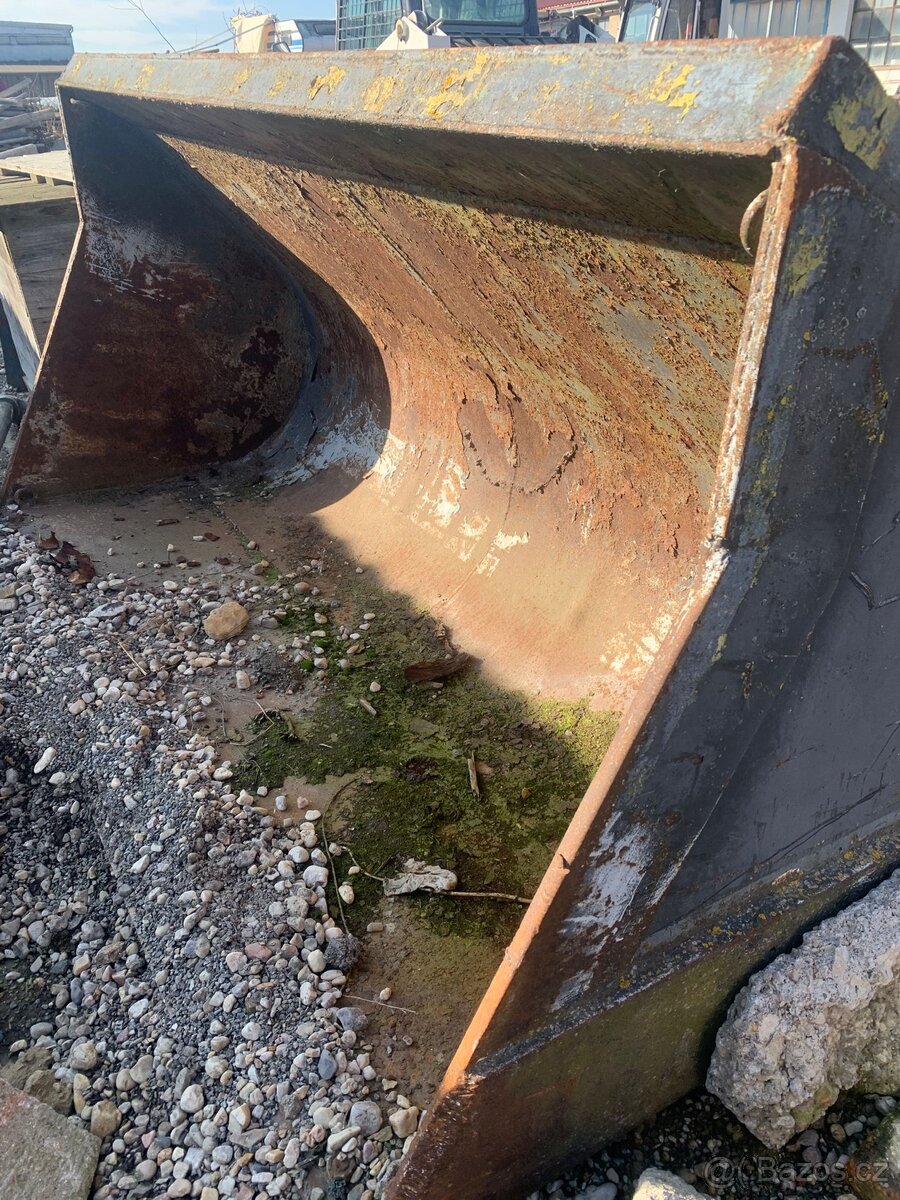 Lžíce na čelní nakladač - 2