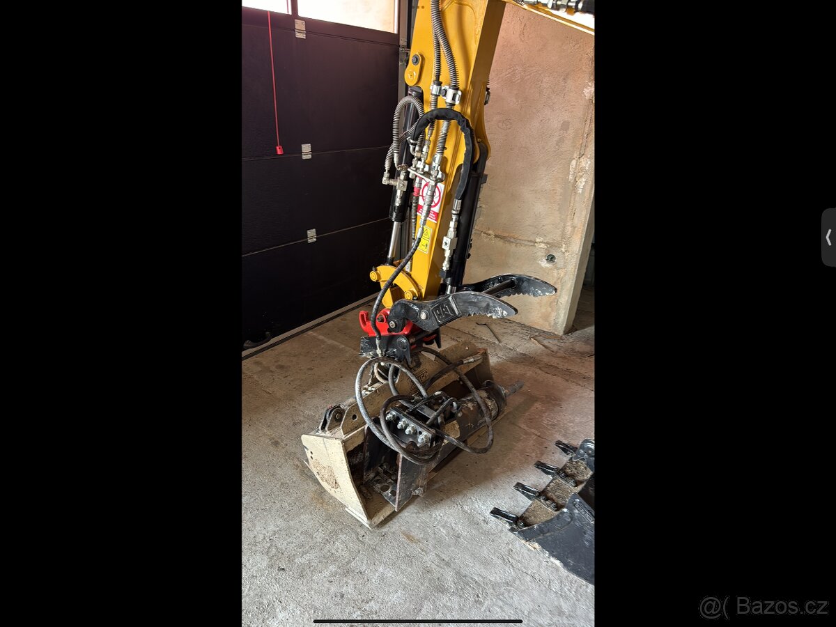 CAT 302 FULL Max Výbava PALEC - 2