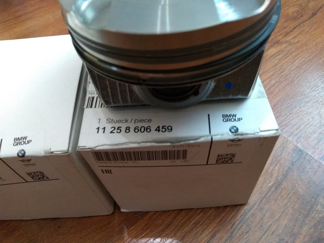 NOVÉ ORIGINÁL PÍSTY BMW 2.0L 2012- N20 B20A - 2