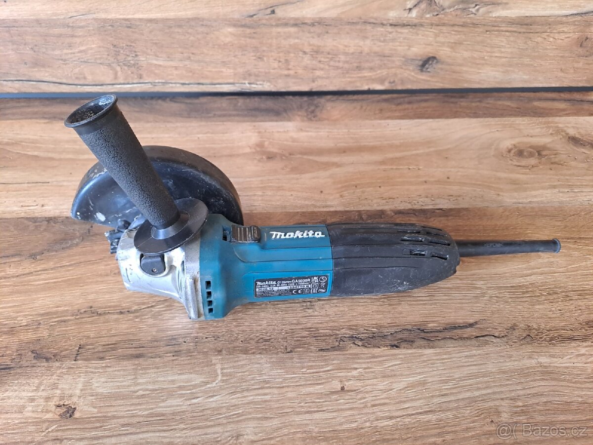 El. úhlová bruska MAKITA - 2