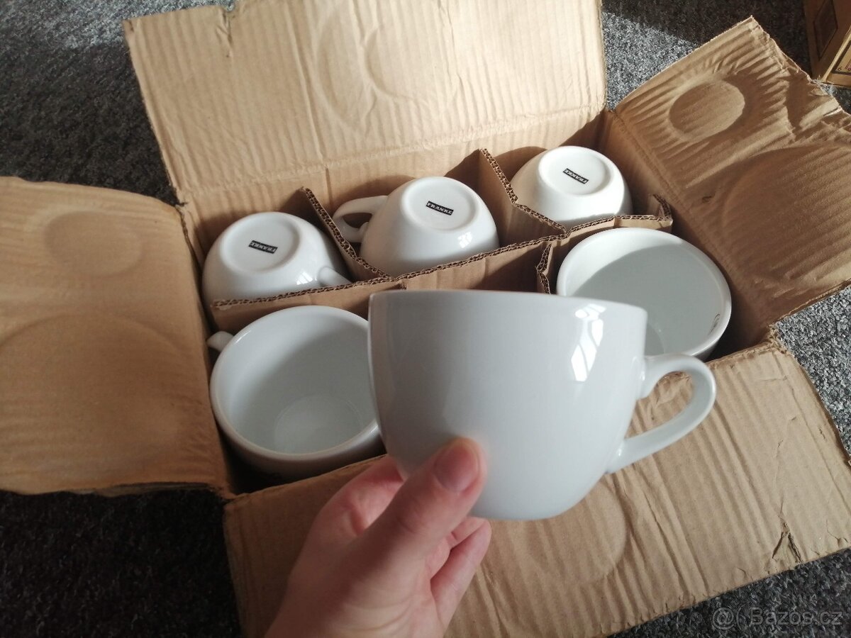 Hrníčky McDonalds - 2