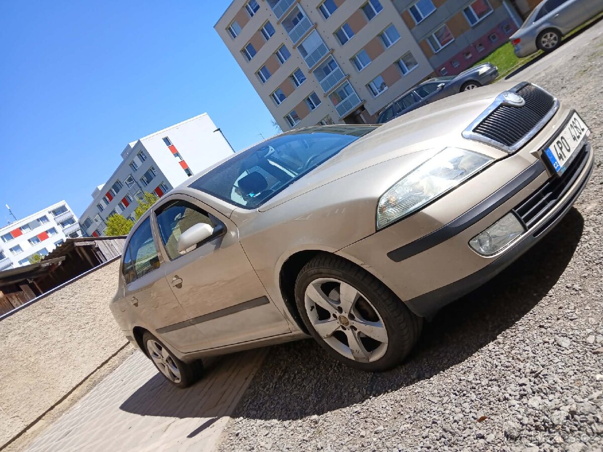 Škoda Octavia II - 2