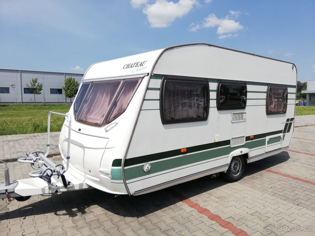 Karavan Chateau Calista 466-francouzská postel - 2
