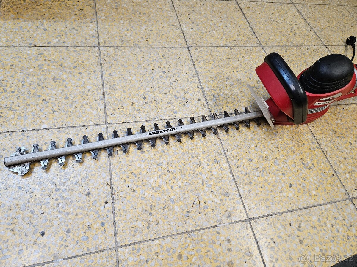 Nůžky na živý plot - 2