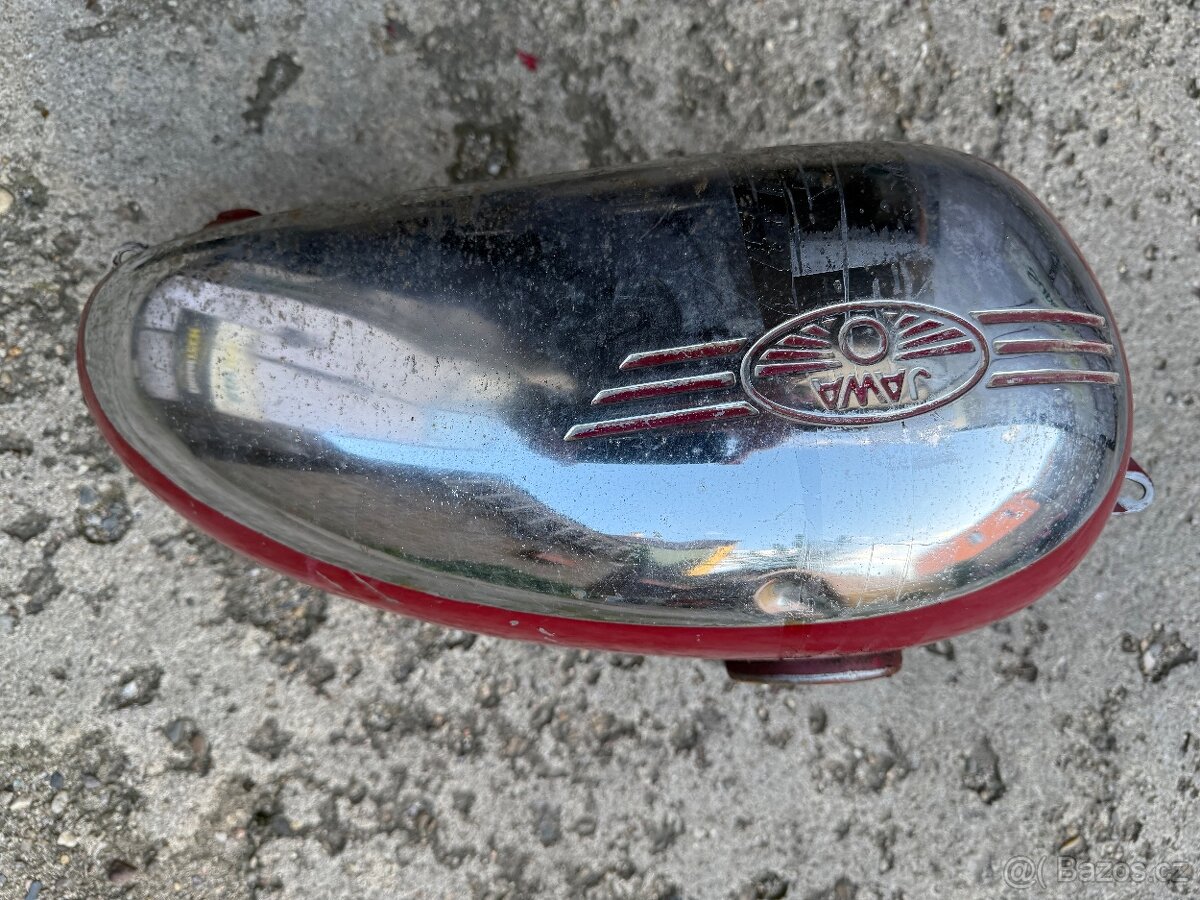 Nádrž Jawa 250,350 kývačka,panelka. - 2