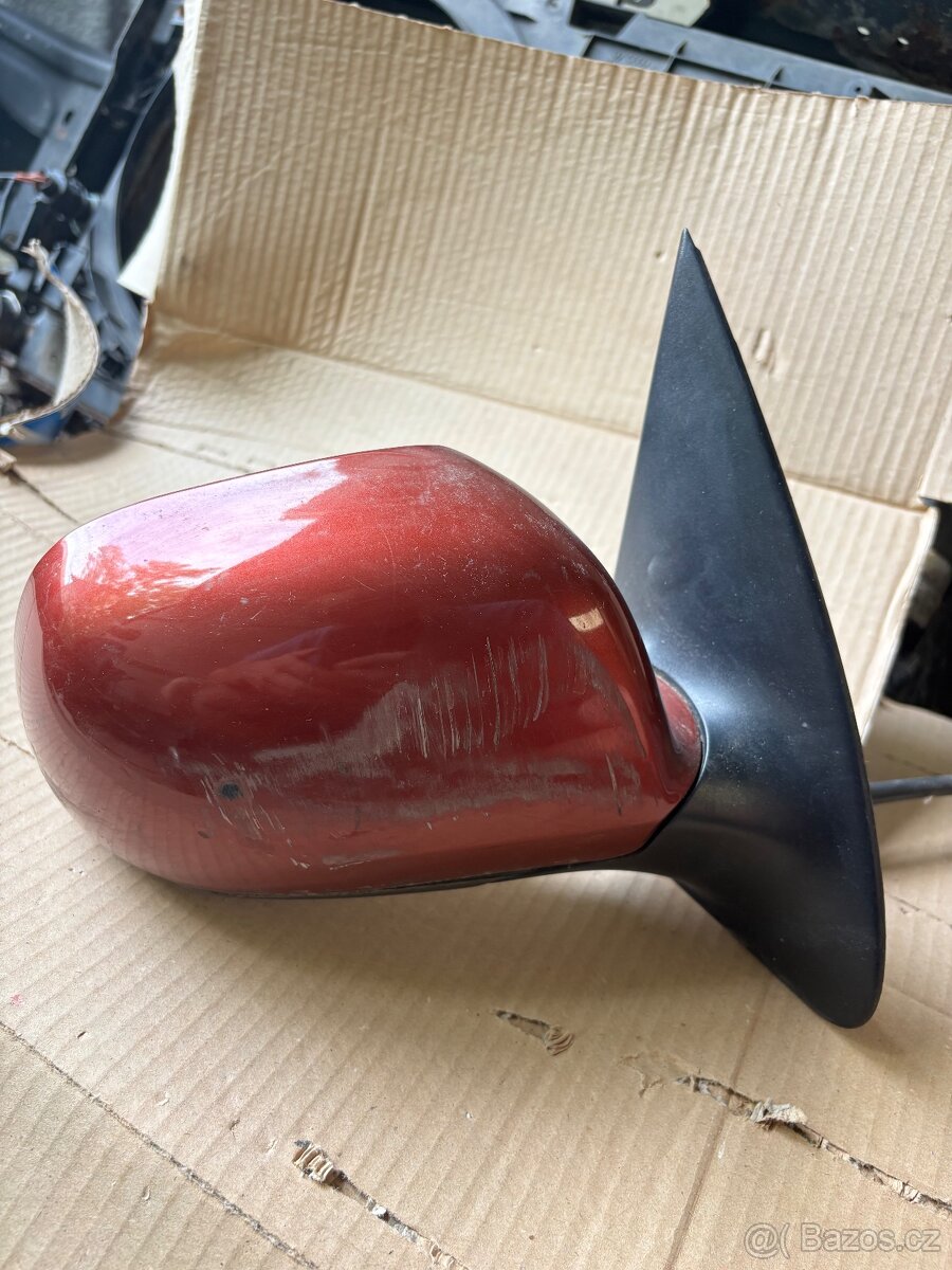 ZRCÁTKO ŠKODA FABIA - 2