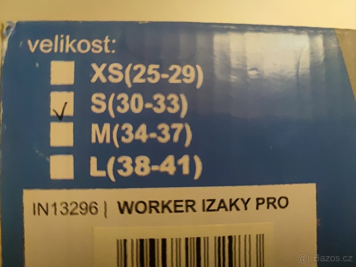 Zimní brusle WORKER Izaky Pro - s kožíškem, vel. 30-33 - 2