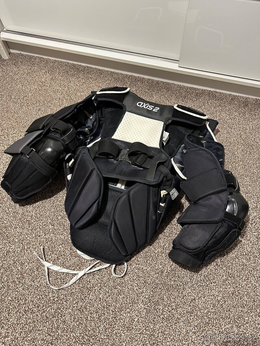 brankářská výstroj - 2