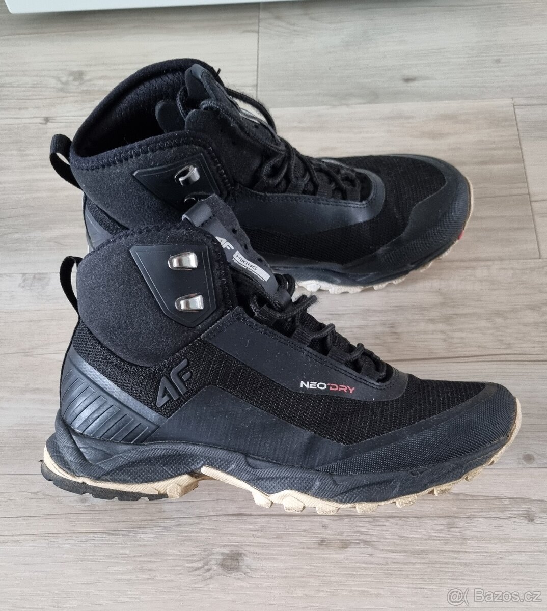 Turistické oteplené boty, vel 37 - 2