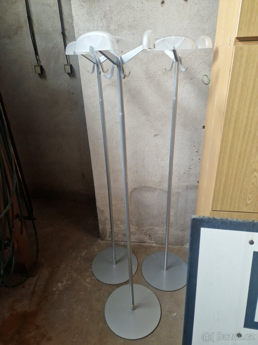 Vesak Kartell - 2