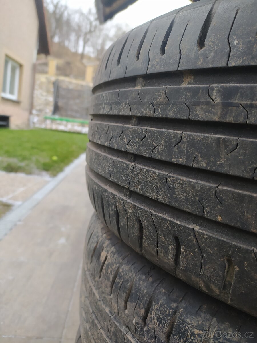 Letní pneu 205/55/16 (Continental a GoodYear) - 2