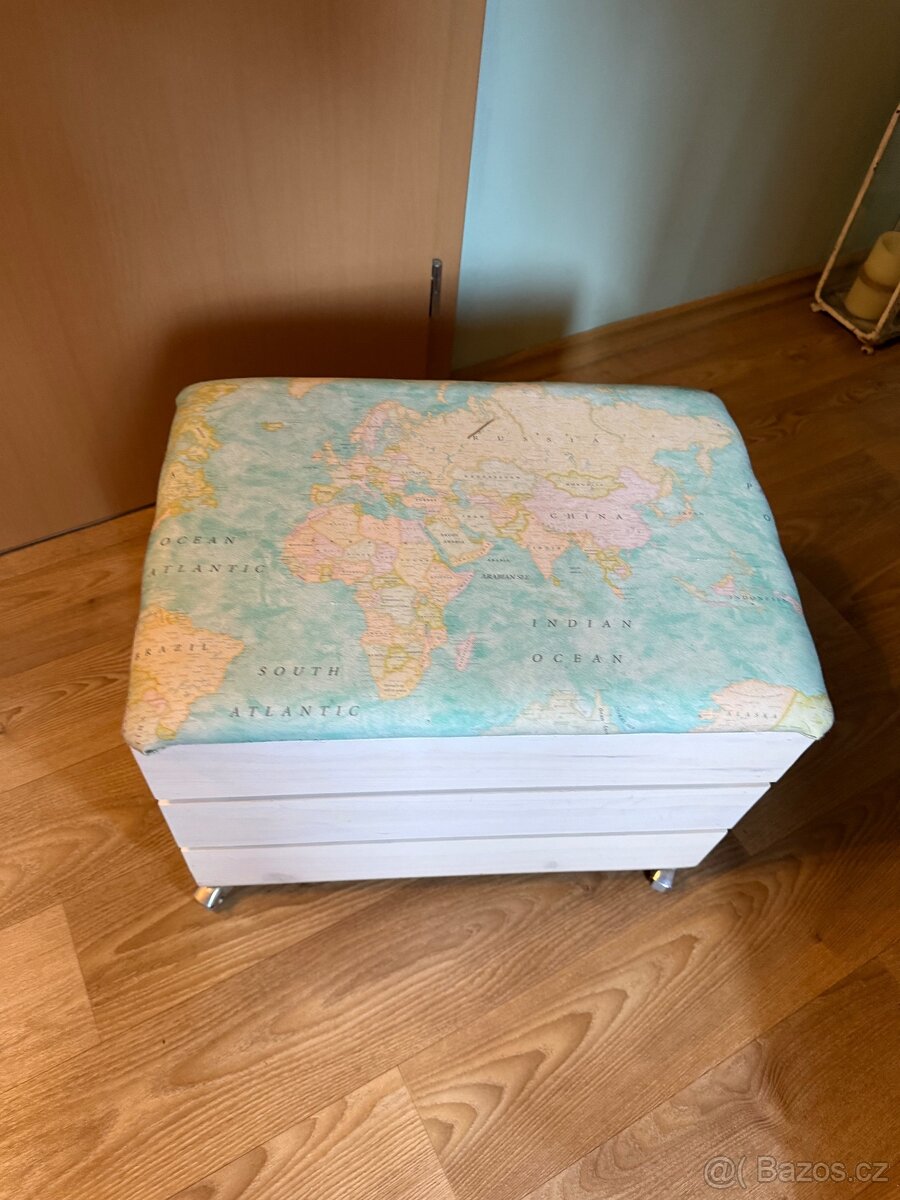 Dřevěná bedýnka na kolečkách Bonami - 2