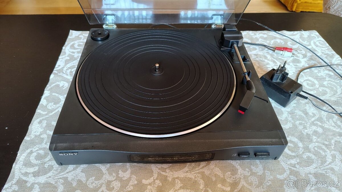 Gramofon Sony - 2