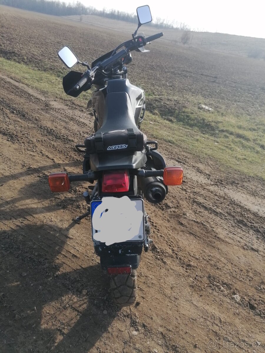 Yamaha XT 600