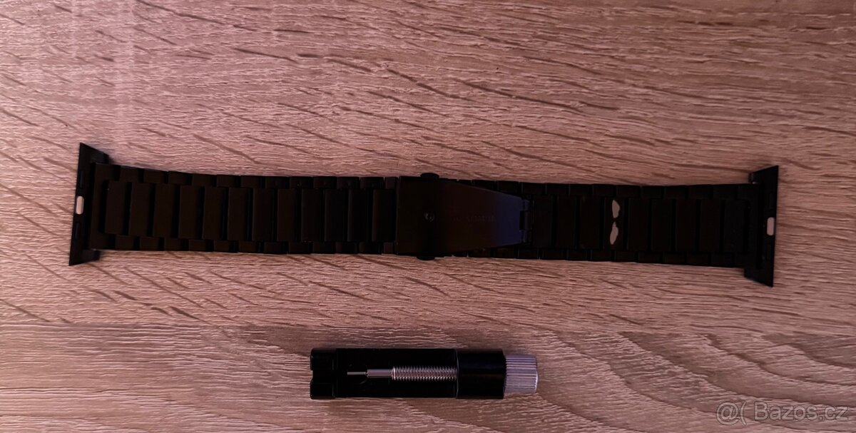Apple Watch 8 45mm Uniq Strova ocelový řemínek - 2