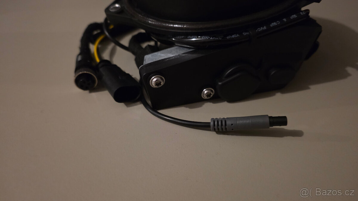 Parkovací kamera VW Golf/Passat - 2