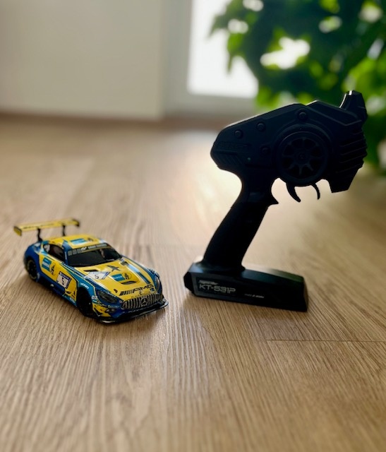 Kyosho Mini-Z Mercedes - AMG GT3 - 2