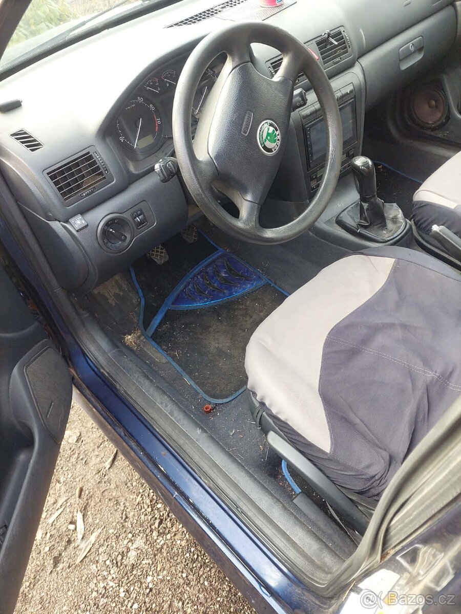 Škoda Octavia Combi 1 - 2