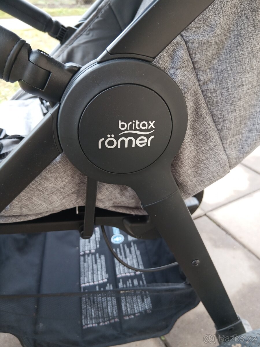 Sporťák Britax Römer jako nový - 2