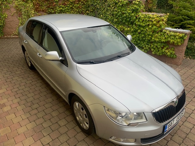 Superb 1,8TSI DSG - 2