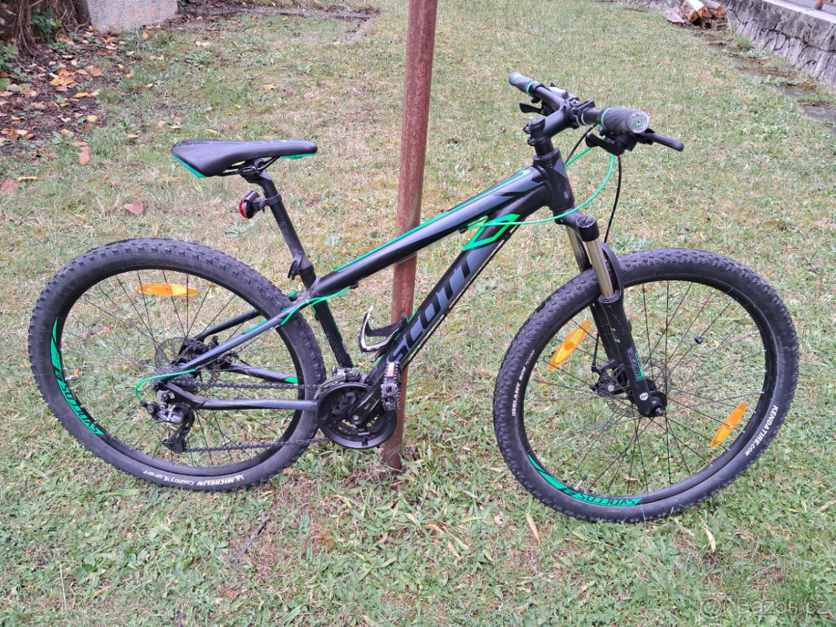 Juniorské horské kolo SCOTT - 2