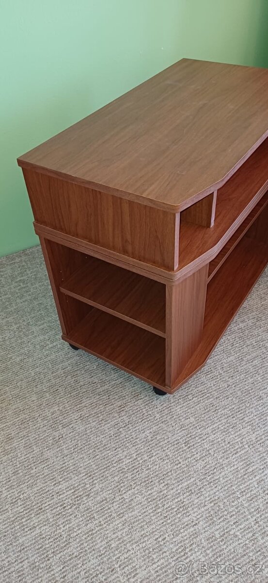 Televizní stolek otočný - 2