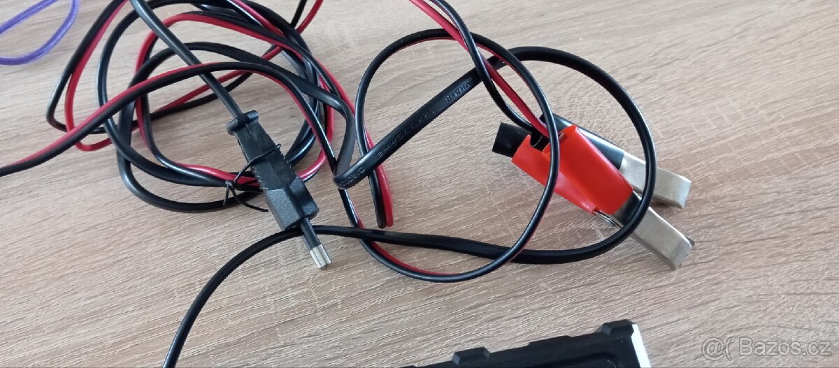 Nabíječka autobaterií - 2