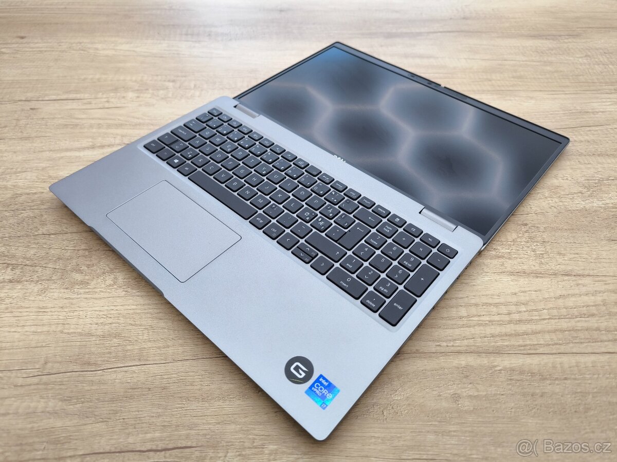 Dell Precision 3561 - ZÁRUKA 2 ROKY - 2