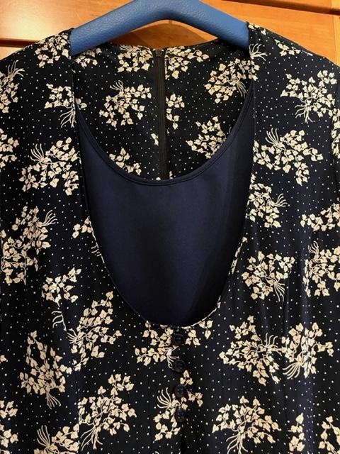 Dámské společenské šaty - 2