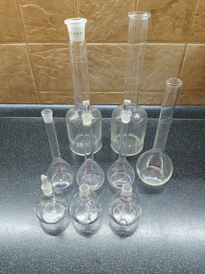 Laboratorní sklo - 2