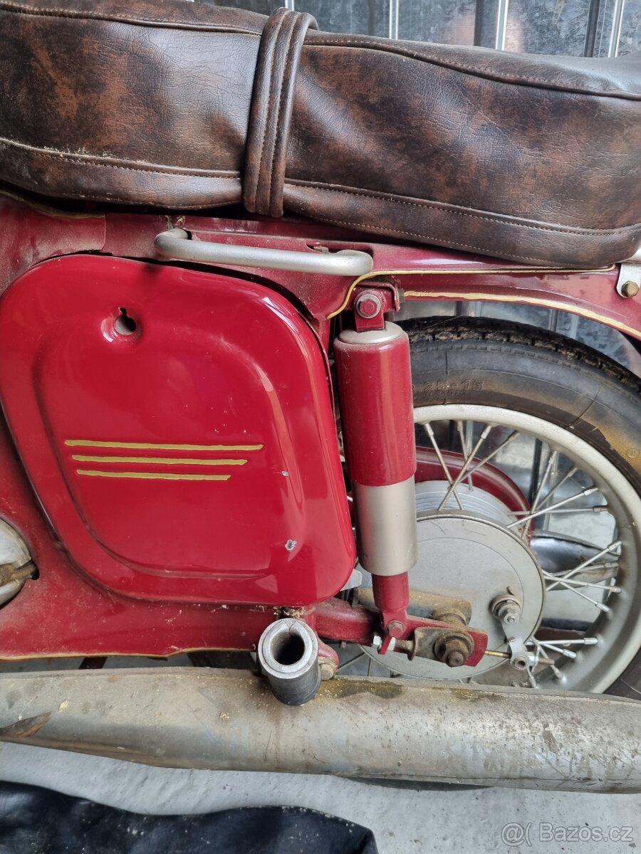 Jawa 250 - 2