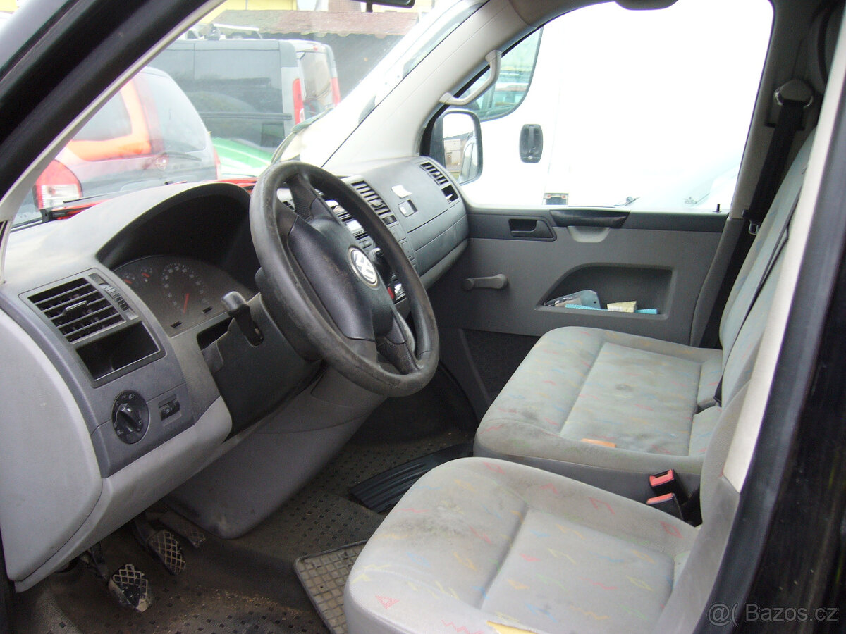 Volkswagen T5 - 2