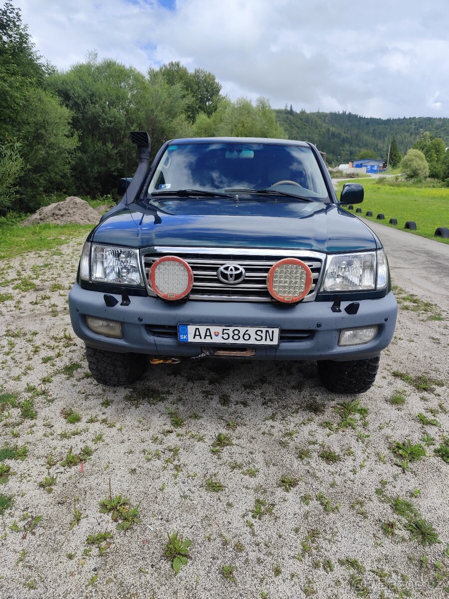 Land Cruiser