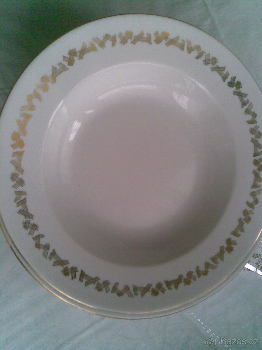 Nápojové skleničky + Hluboké polévkové talíře - 2