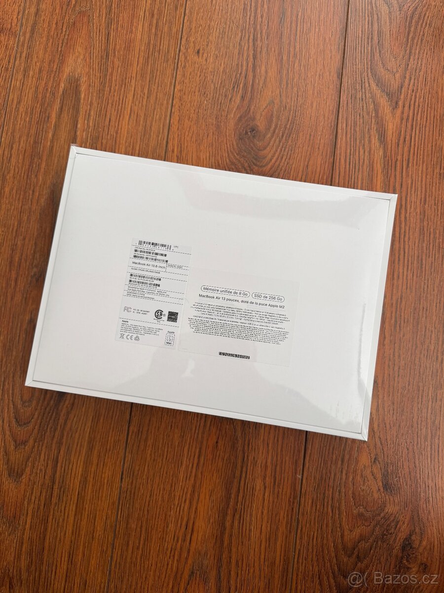 MacBook Air 13" M2 (2022) 8GB/256GB - NOVÝ - 2