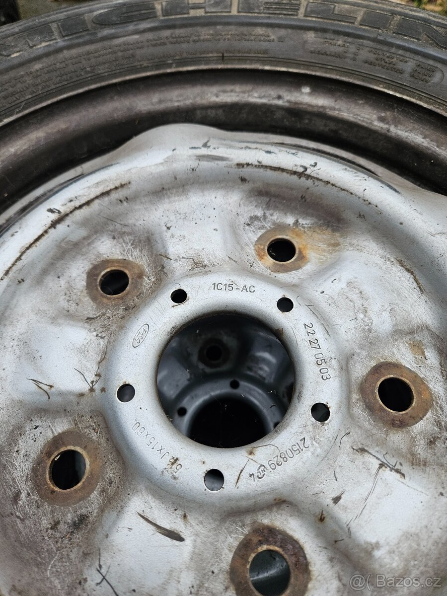 195 / 70 R15 C Ford Kola - 2