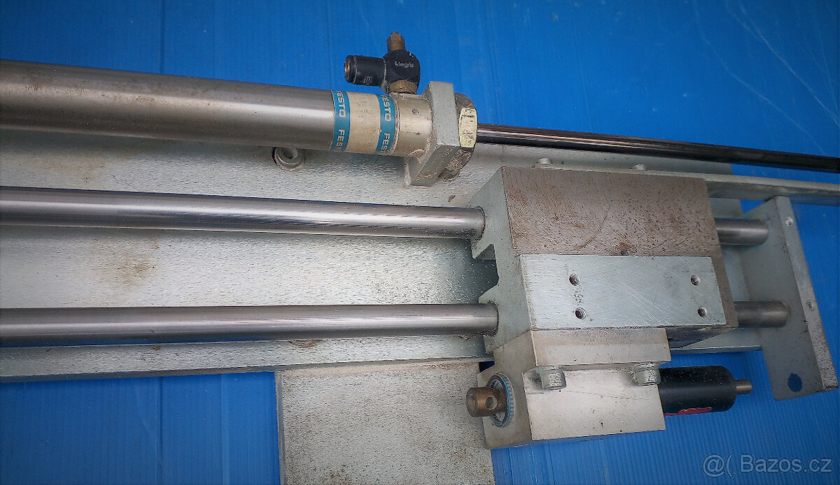 Lineární vedení s pneumatickým posuvem - 2